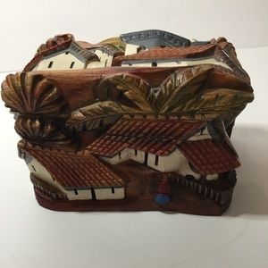 Fabulous Vintage Wooden Carved Jewelry/Trinket Box With Tropical Landscape. Rare